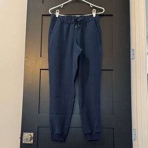 lululemon athletica Women's Navy Blue On the Fly Joggers